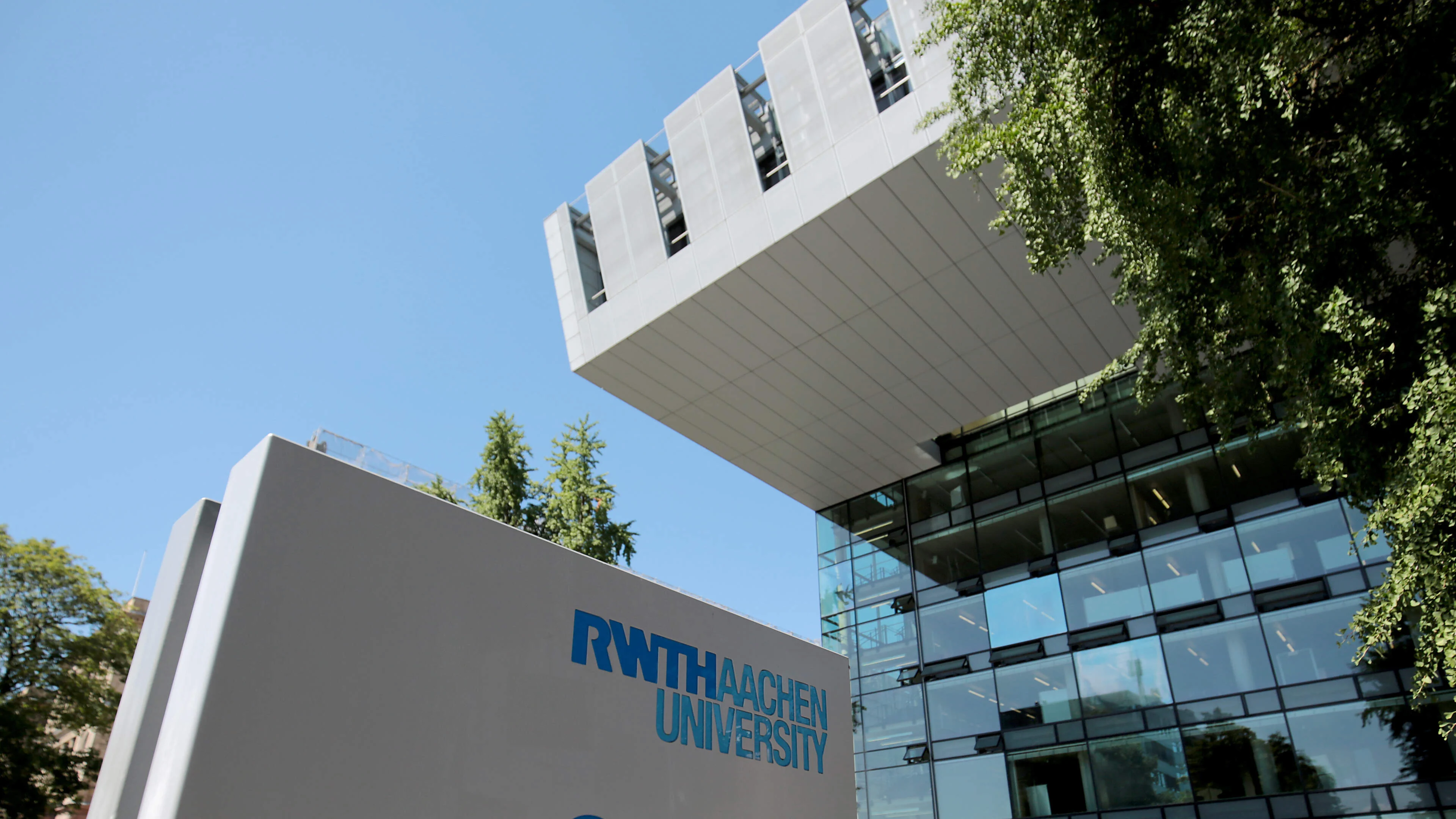 RWTH Aachen Üniversitesi