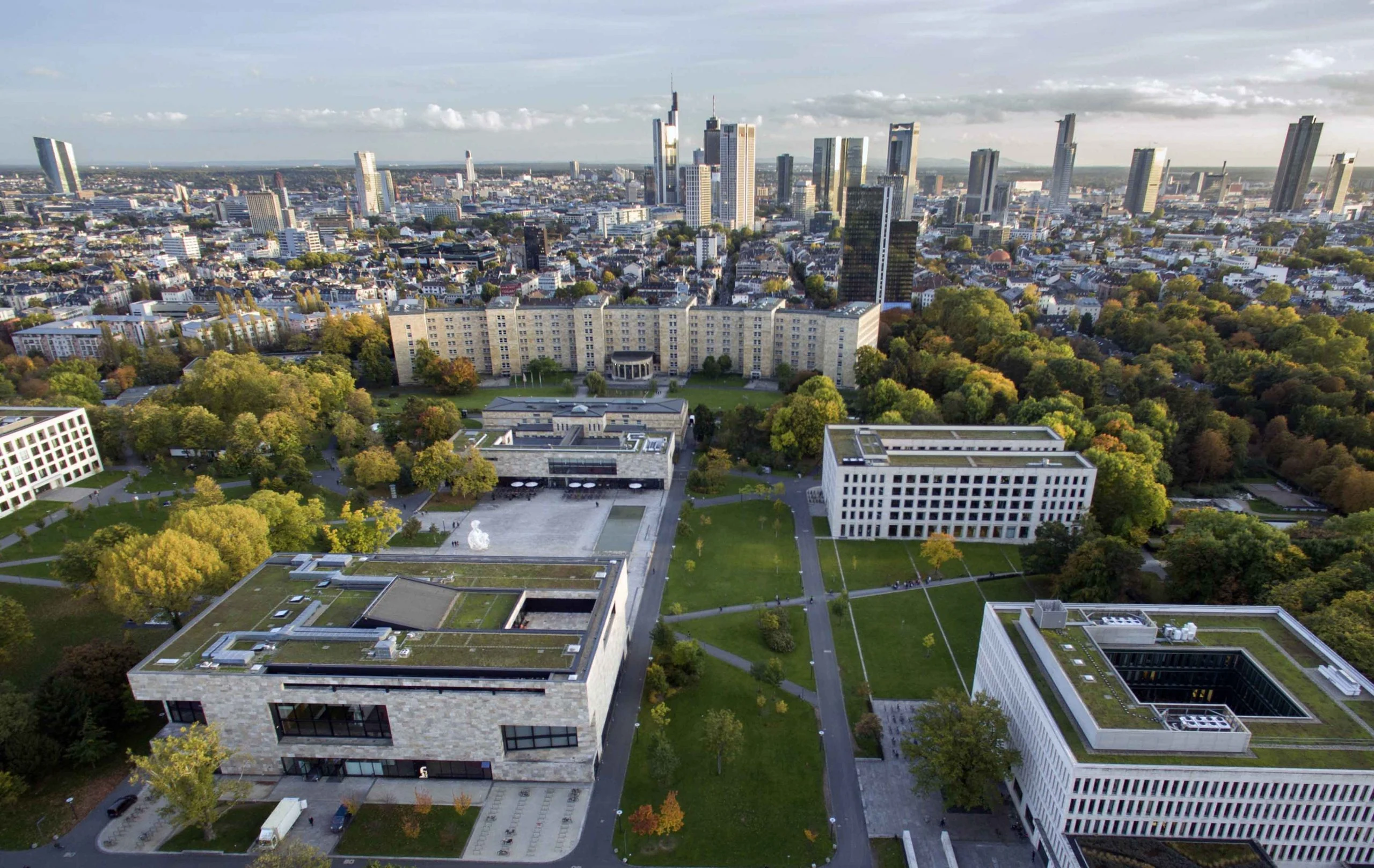 Goethe Üniversitesi Frankfurt Campus Westend