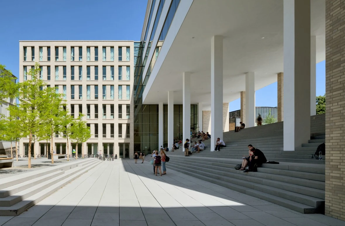 Darmstadt Teknik Üniversitesi kampüsü